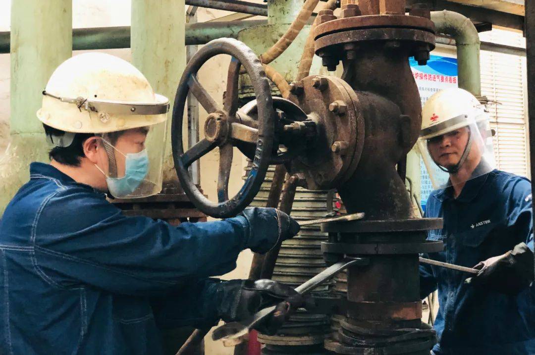 2021年首个事情日 他们守望鞍钢新辉煌_十大外围足球平台app(图11)
2021年首个事情日 他们守望鞍钢新辉煌_十大外围足球平台app(图11)